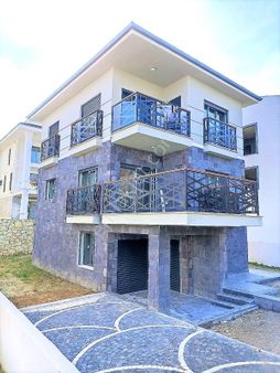 🟥🟥aktif'ten Pelitköy'de Deniz'e 200m Doğa, Deniz Manzaralı Satılık 5+1 Villa🟥🟥