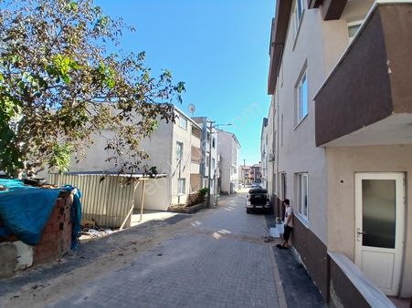 Net'ten 100.yıl Mah.3 Kat Bitişik Nizam İmarlı Satılık Arsa