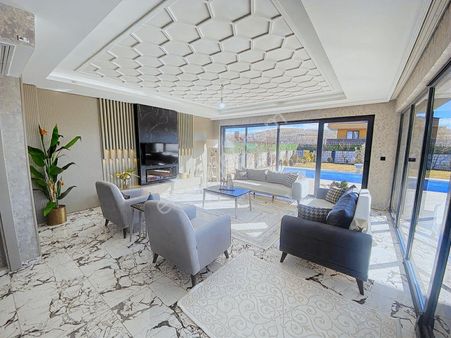 Ayalp'ten Burç'un En Gözde 4+1 Villası Satışta!