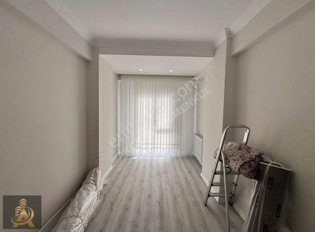 Akçil'den \ Acill Satılık \ Sıfır 3+1 Lüks Daire Merkezi Konum