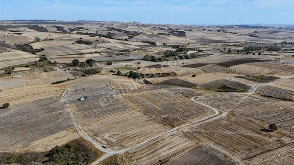 Silivri Değirmenköy'de Satılık 6654 Metrekare İyi Konumda Tarla