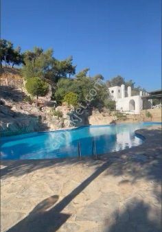 Bodrum Akyarlar Satılık 3+1 Dubleks Villa