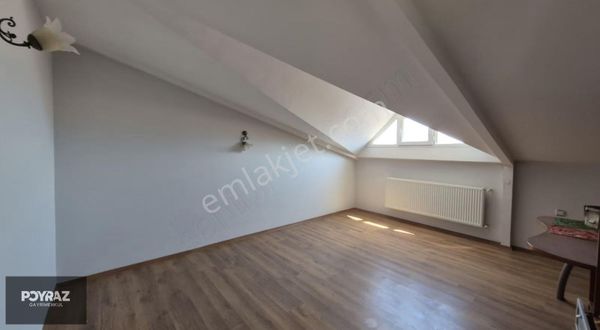 Poyraz'dan Çamlıkta Kiralık 8+1 411m2 2 Katlı İş Yeri