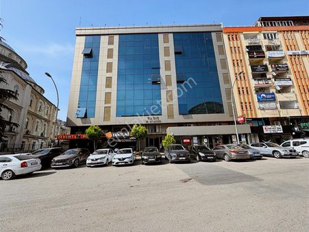 Dolphin Karşısı Fırsat Yatırımlık Barış İş Merkezde Satılk Ofis