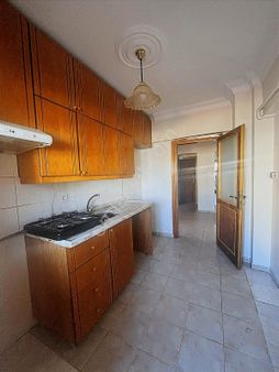 Maltepe Altayçeşme'de Çok Geniş Kiralık 3+1 Daire