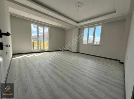 Ergünler İnşaattan Cadde Dibinde 2+1 Satılık Daire