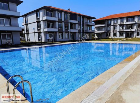 Aziziye'de Havuzlu Bahçe Kullanımlı Sıfır Ayarında Satılık 2+1