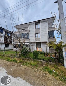 İg'den Müstakil Bahçe-mutfak Ayrı-geniş M2 Cam Balkon 2+1 Daire