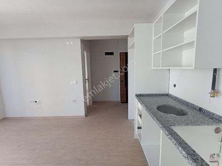 Cumhuriyet Mah. Ordu Şehir Hastanesi Bulvarı Üzerinde 1+1 Daire