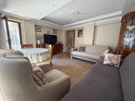 Metroya Yakın Genç Bina'da 3+1 4.kat Ara Kat Satılık Daire