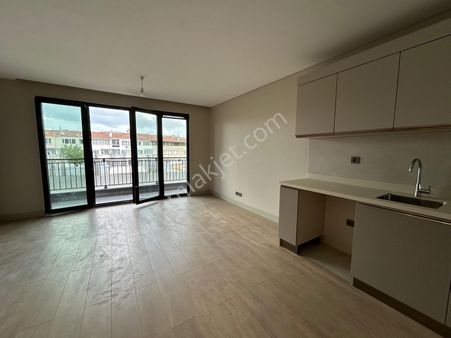 Hega'dan Balıkesir Emlak Konutları'nda 2+1 Eşyasız Kiralık Daire