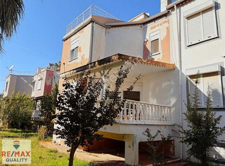 Boğazkent'te 3+1 Site İçinde Eşyalı Havuzlu Yatırımlık Satılık