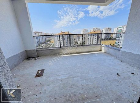 Araştırma Hastahanesi Yanında Kiralık 2+1 Daire