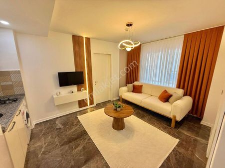 Özmecaz'dan Üniversite Mevki 2+1 Arakat Full Eşyalı Full Kredi İmkanlı Apart