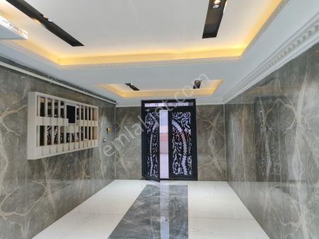 Uyaran 79'dan Yenibeşevler'de Satılık Ultra Lüx 3+1 Daire