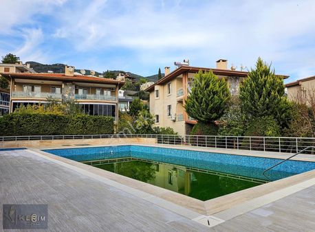✅kerim'den Altınoluk Satılık Koreş Sitesi 3+1 Havuzlu Villa