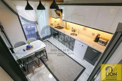 Bandırma İhsaniye 'de Özel Tasarım, Ara Kat Satılık 3+1 Daire