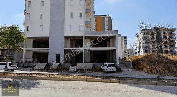 Boynuyoğunda Bulvar Üzeri Satılık İşyeri