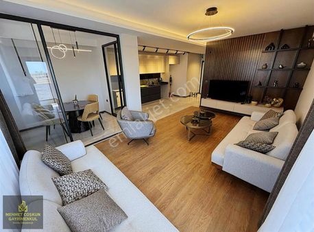 Şambayadıda Sıfır Havuzlu Site İçerisinde Satılık 3+1 Daire