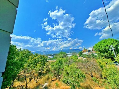 Uytundan Zeytinlide Yerden Isıtma Satılık Ultra Lüx 2+1 Daire