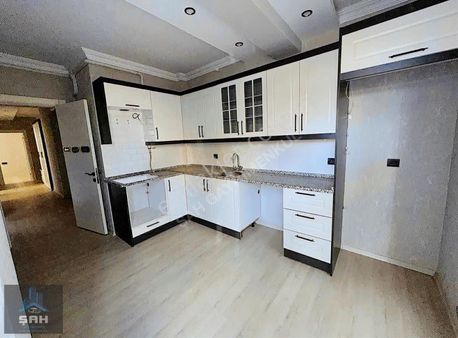 İstasyon Mh Akkeçili Anacadde Üzeri 3+1 Doğalgazlı Satılık Daire