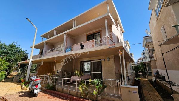 Aydın Didim Çamlık Mahallesi’nde Satılık 3+1 Tripleks Villa