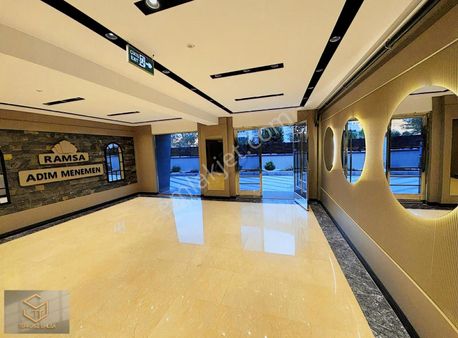 Uğur Mumcu Da Satılık Site İçi Havuzlu 170 M² 3+1 Arakat Daire