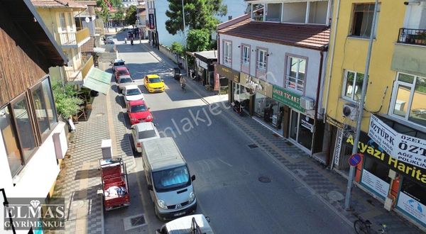 Sakarya Akyazı'da Satılık 4 Adet Dükkan Ve 1 Adet Depo