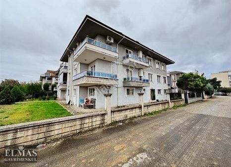 Serdivan Köprübaşı Mahallesinde 3+1 140m2 Satılık Bahçe Dubleks!