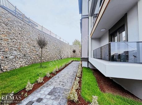 Serdivan İstiklal Mah.satılık 4+1 Kapalı Garajlı Lüks Daire