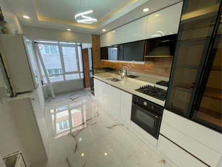 Sincan Mareşal Çakmak Mh.'de 3+1 2. Katta Ultra Lüks Satılık Daire