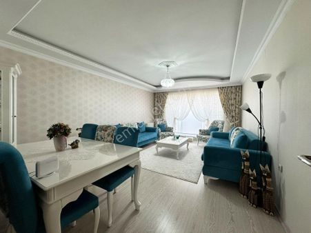 Pursaklar Saray Mehmet Zengin Emlak'tan Otoparklı Çift Banyolu 6.kat 3+1 Ultra Lüks Sitede