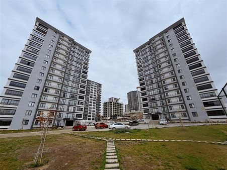 Redstone Castle Batıkent Yuvaköy Anka Yaşam 4+1 Satılık Daire