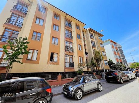 Yzg'den Yunusemre Kampüs Girişine 5dk Ön Cephe Asansörlü 1+1