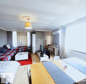 Alibeyköyde Taramvaya Ana Caddeye Yakın 6 + 2 Dublex Daire