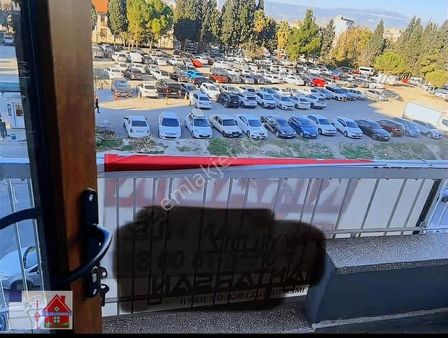 Çınarda Kiralık Arakat Ofis