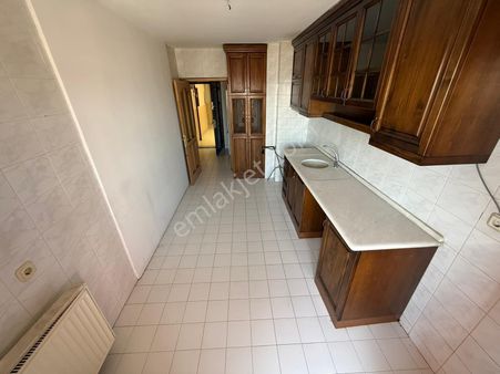 Osmangazi Mahallesi'nde Cadde Üzerinde 4+2 Dubleks Daire!