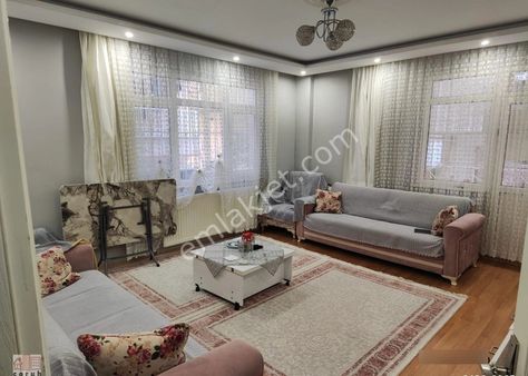 Akıncılar Mah Kentsele Giden 2+1 80m2 Y.giriş Satılık Daire