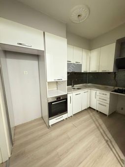 Çarşı 🟥yeni Bağlar 🟥 Satılık Bakımlı 3+1 Daire🟥 Ara Kat