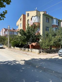 Bosna Hersek Mahallesinde Satılık Arakat 3