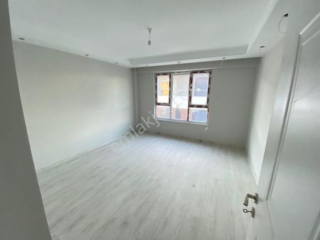 Elmas Emlak Ayrıcalığıyla!!! 71 Evler-şehir Hastanesi Yakını