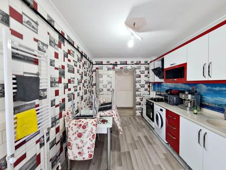 Geniş Mutfaklı Okul & Park & Cadde Yakını Teras Balkonlu 3+1