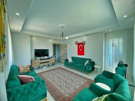 Uytundan Burhaniye Bademlanında Kapalı Mutfaklı 3+1 Daire