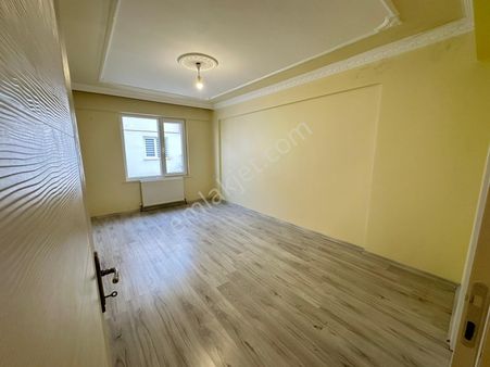 Başak Mahallesi'nde Masrafsız Full Yapılı Geniş Mutfak 3+1 Daire