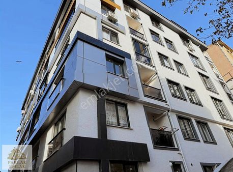 Parlak'tan Merkez^de Sıfır Binada 3+1 Asansörlü Ara Kat Daire^^*