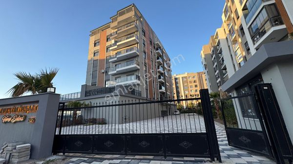 Menemen Koyundere Merkezi Konumda 3+1 Satılık Daire