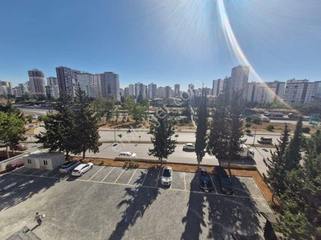 İz'den Bulvar Üzeri Site İçin'de Emsalsiz Fırsat Dairesi