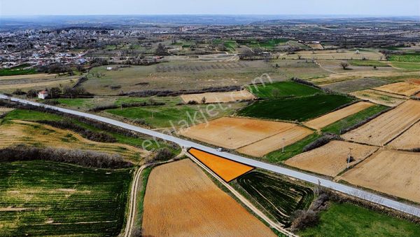 Mrt Gayrimenkul'den Pehlivanköyde Asfalt Cephe Fırsat Arazi