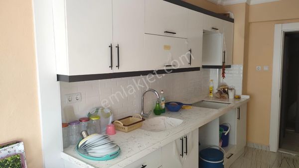 Turan Mahallesinde İçi Yenilenmiş Satılık 2+1 Daire