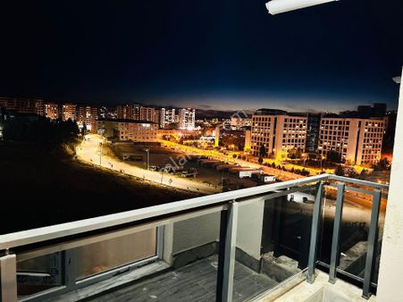 Dinç Emlaktan Kiralık 1+1 Sıfır Esya